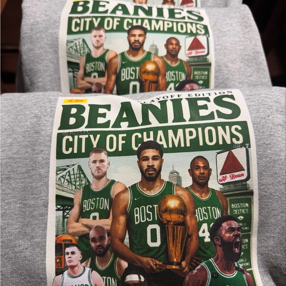 Boston City of Champions Graphic crewneck sweater size medium